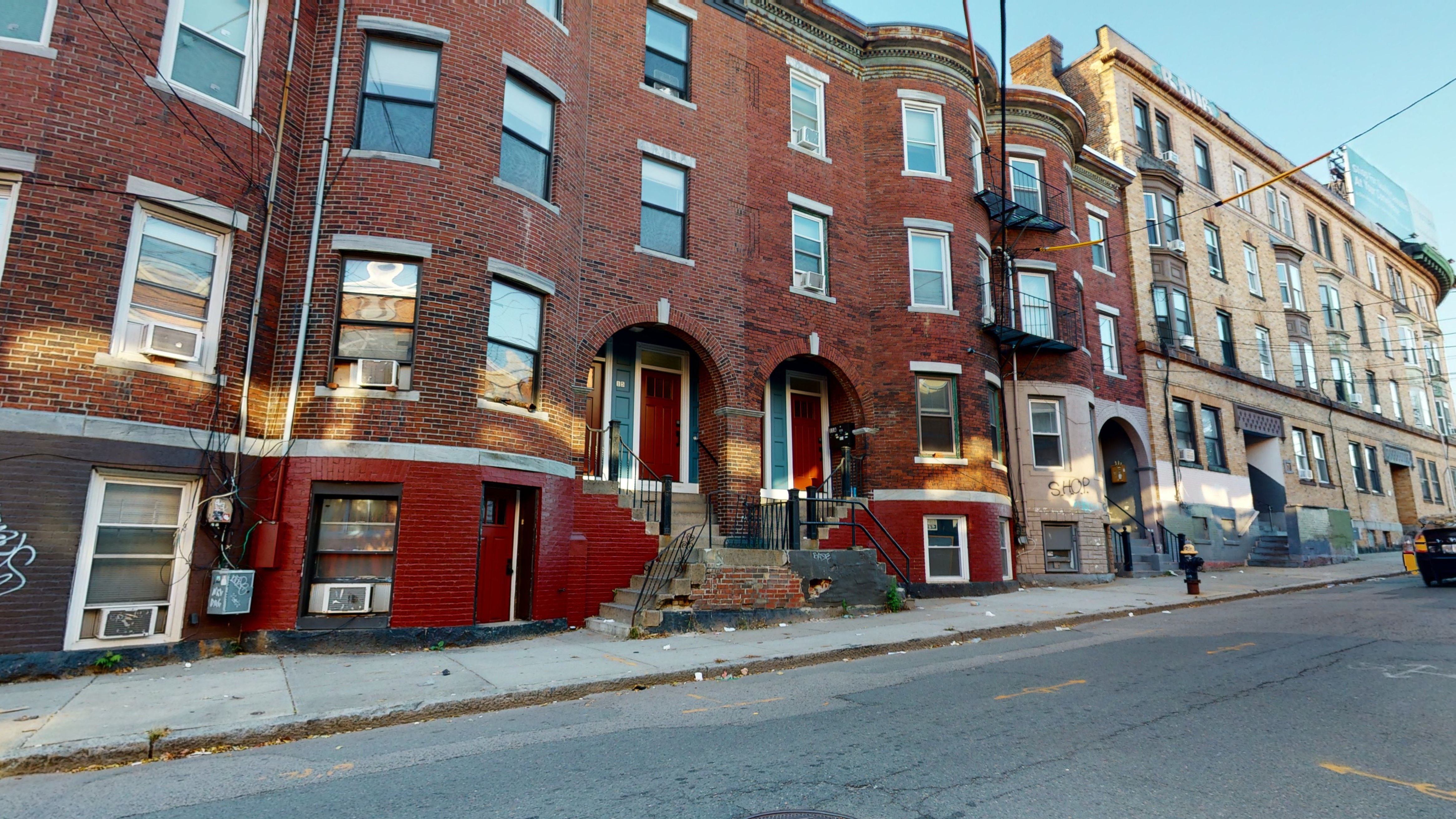 3 bed, 1 bath apartment for rent at 11 Linden St Unit 1, Allston — photo 2 of 19