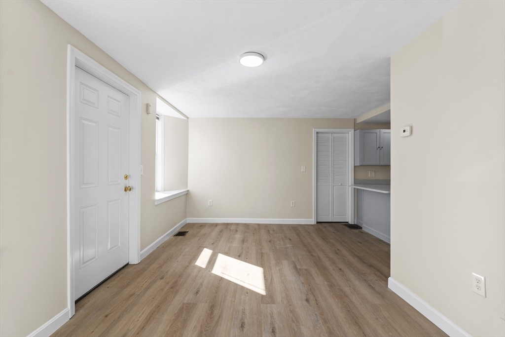 276 W 3rd St, South Boston