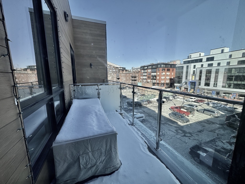 20 West Fifth St, South Boston