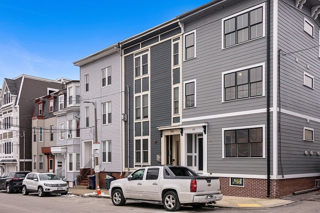 2 bed, 2 bath apartment for rent at 182 7th St Unit 1, South Boston — photo 8 of 8