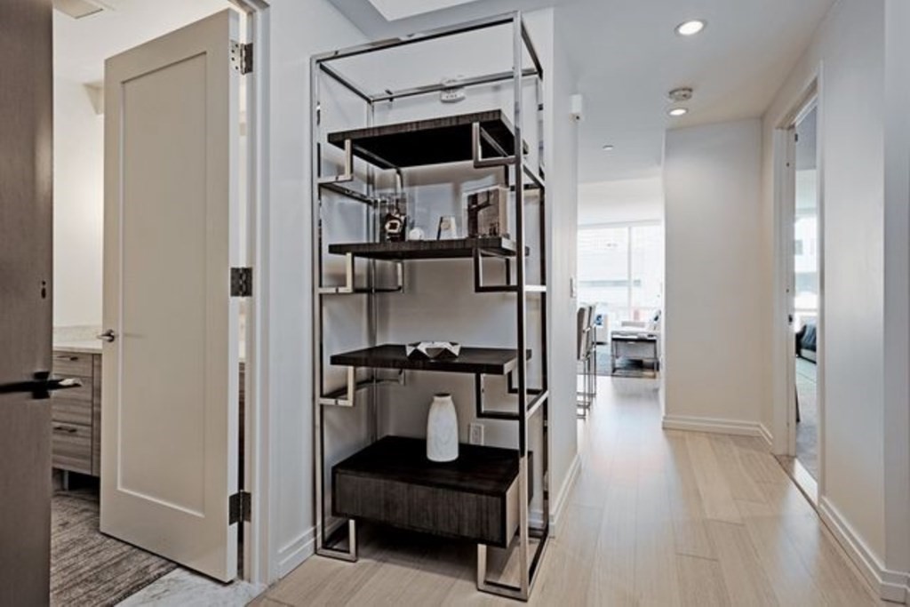 1 Franklin St, Midtown