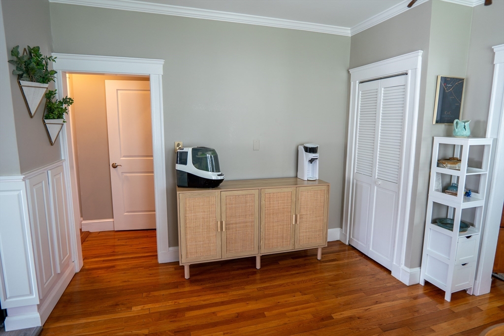 116 Derby Rd, Revere