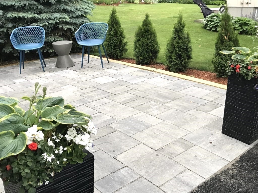 88 Little Neck Rd, Ipswich