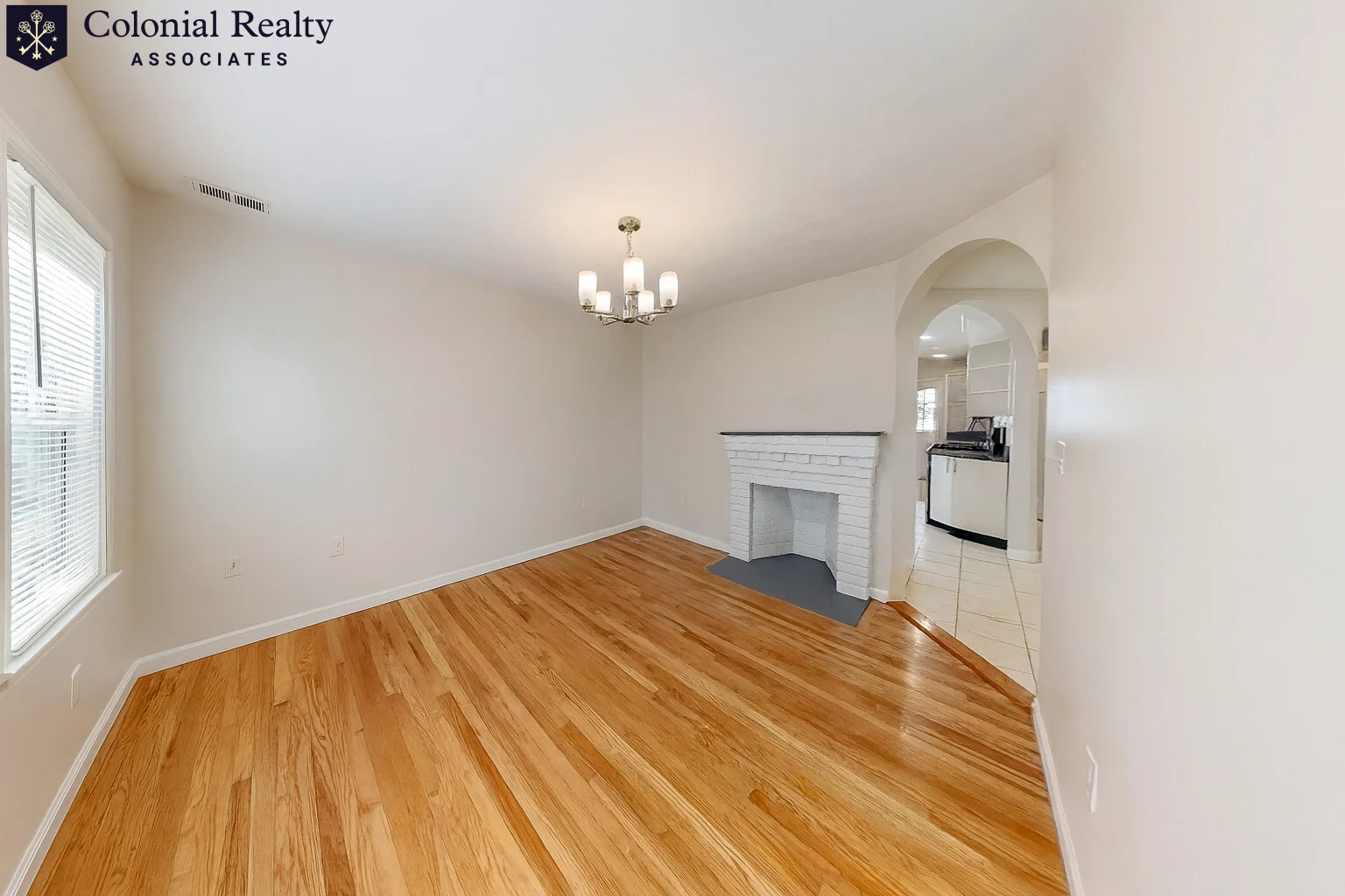 85 Putnam St, East Watertown