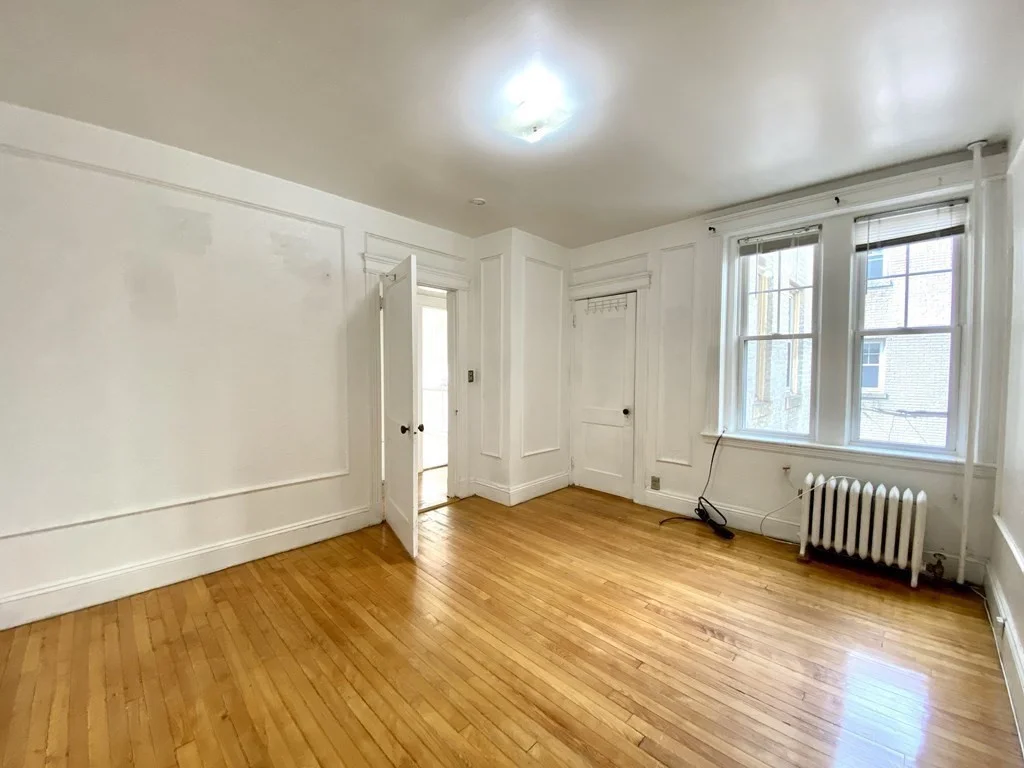 74 Babcock St, Coolidge Corner