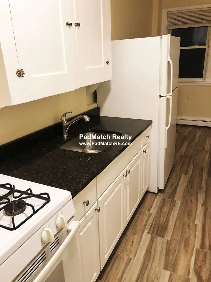 233 Lafayette St, Salem