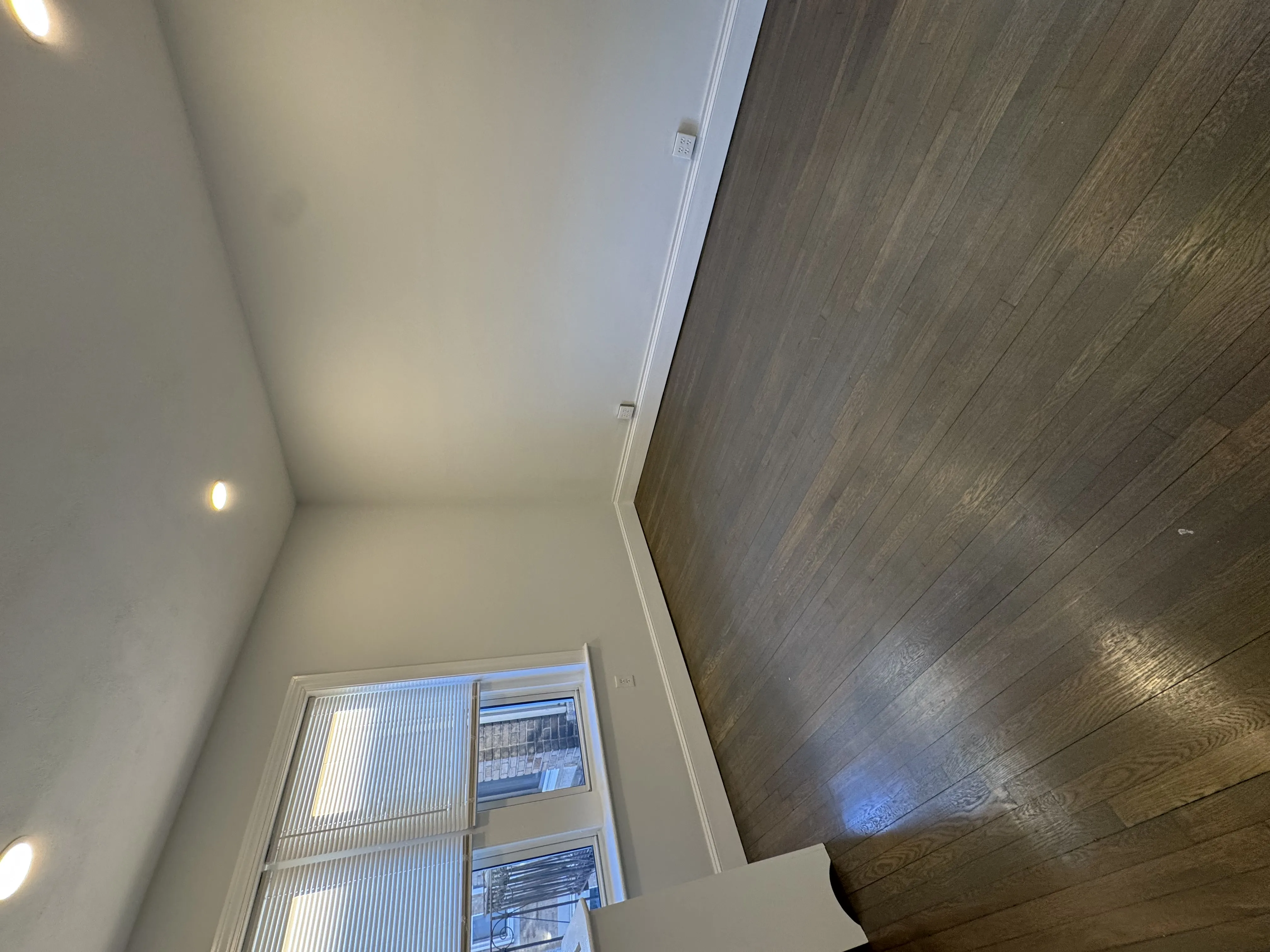 105 Queensberry St, Fenway