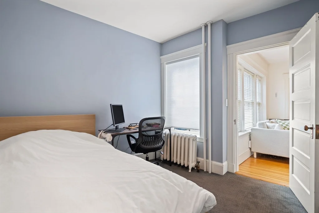 10 Bowdoin St, Neighborhood Nine