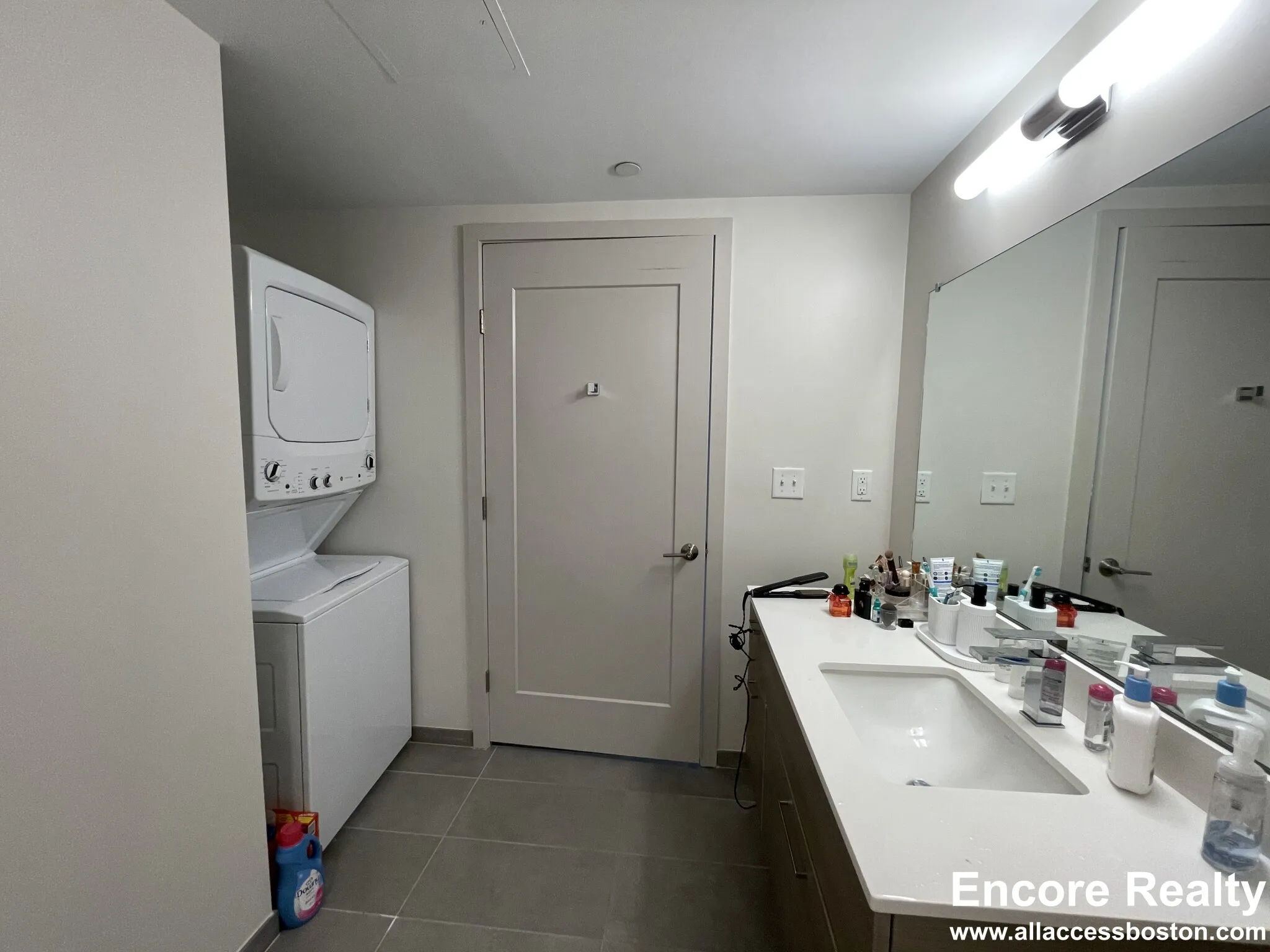 455 Harvard St, North Brookline