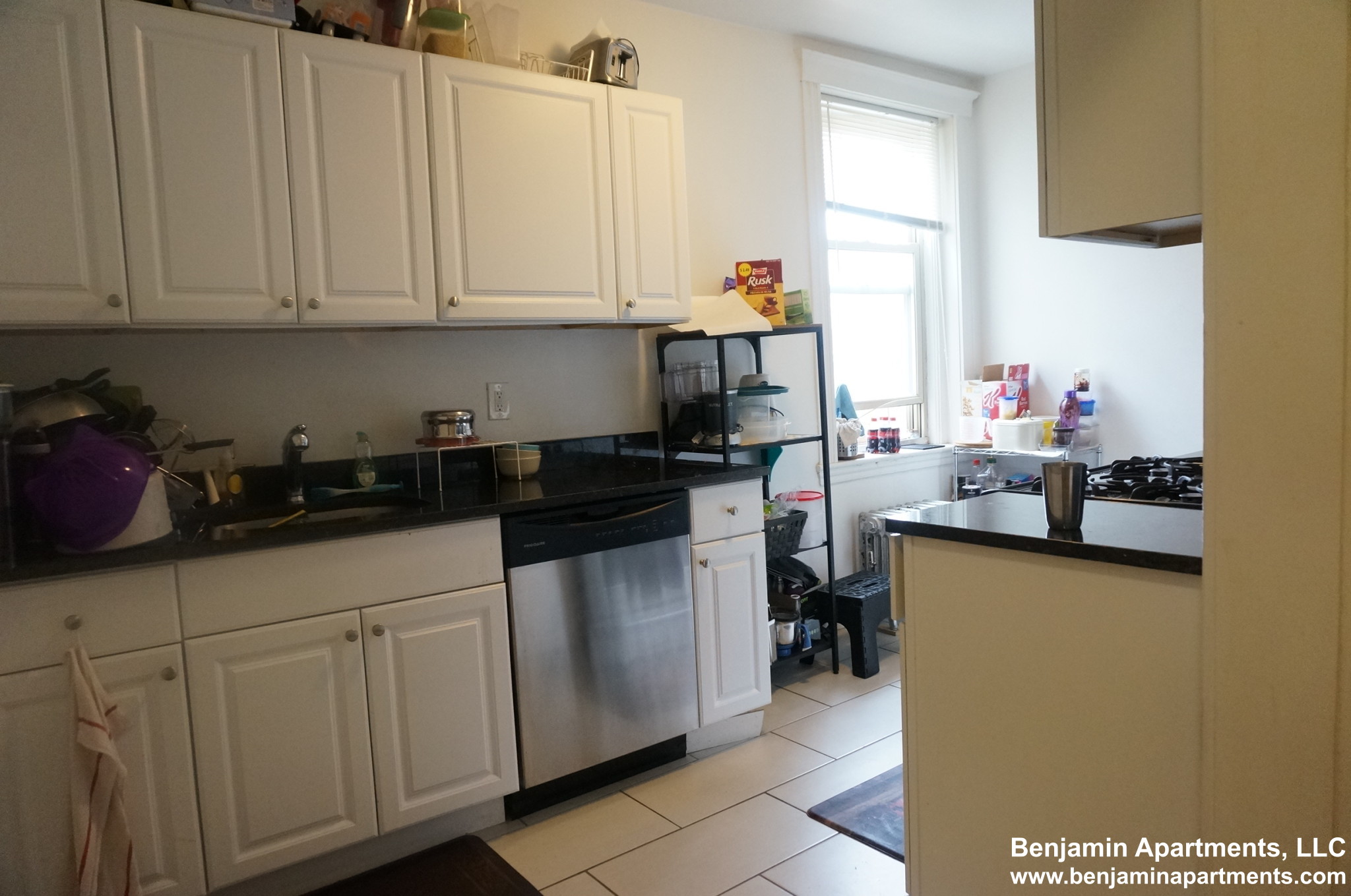 1 bed, 1 bath apartment for rent at 1850 Commonwealth Ave Unit 40, Brighton — photo 5 of 7