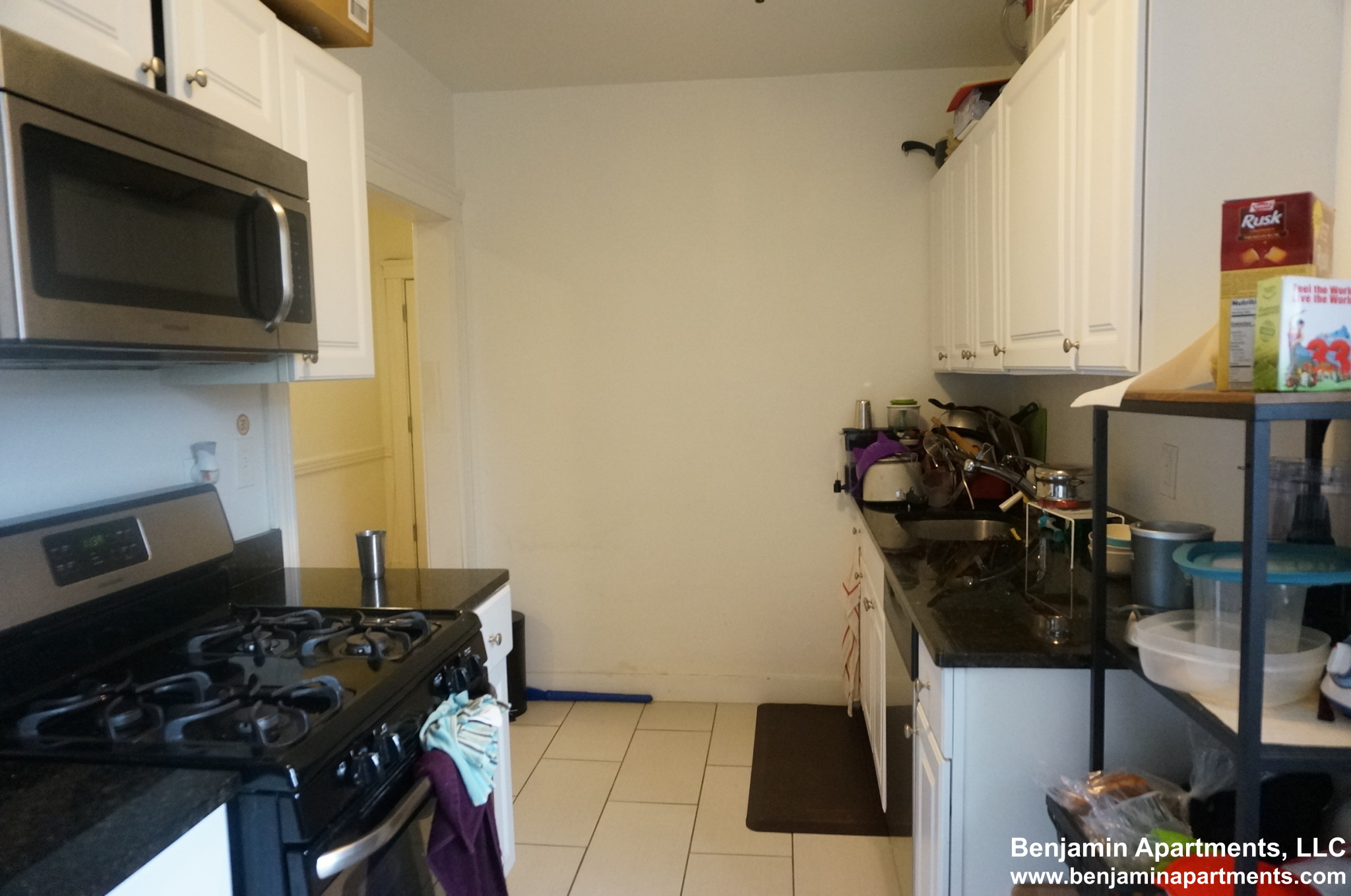 1 bed, 1 bath apartment for rent at 1850 Commonwealth Ave Unit 40, Brighton — photo 4 of 7