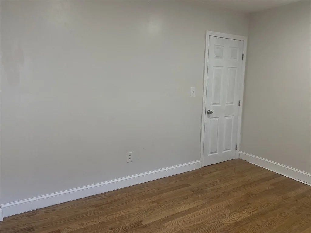 11 Jacques St, Lowell