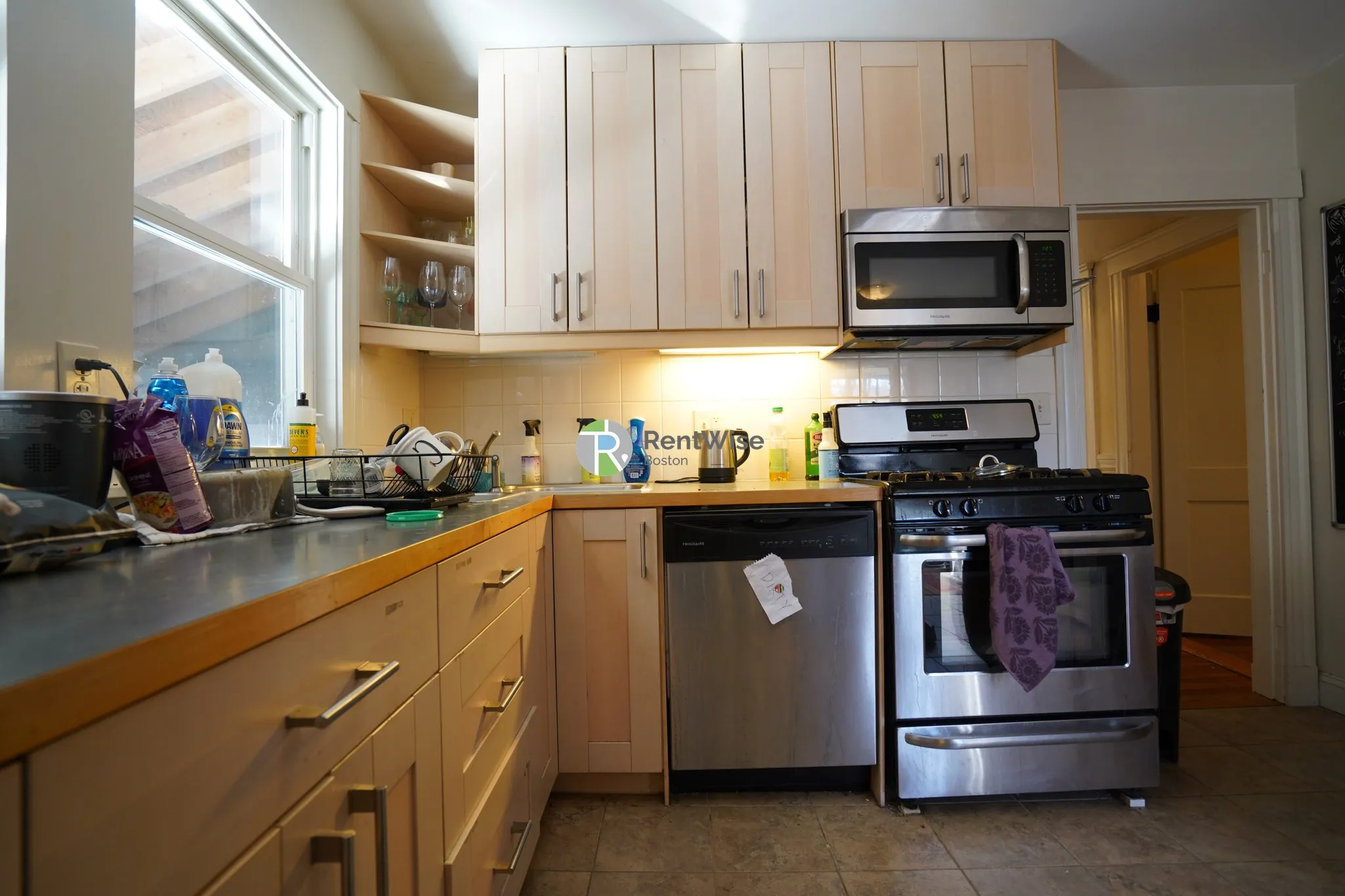 22 Edison Ave, Medford