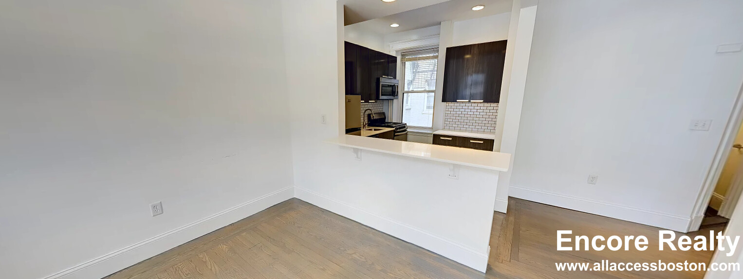 20 Queensberry St, Fenway