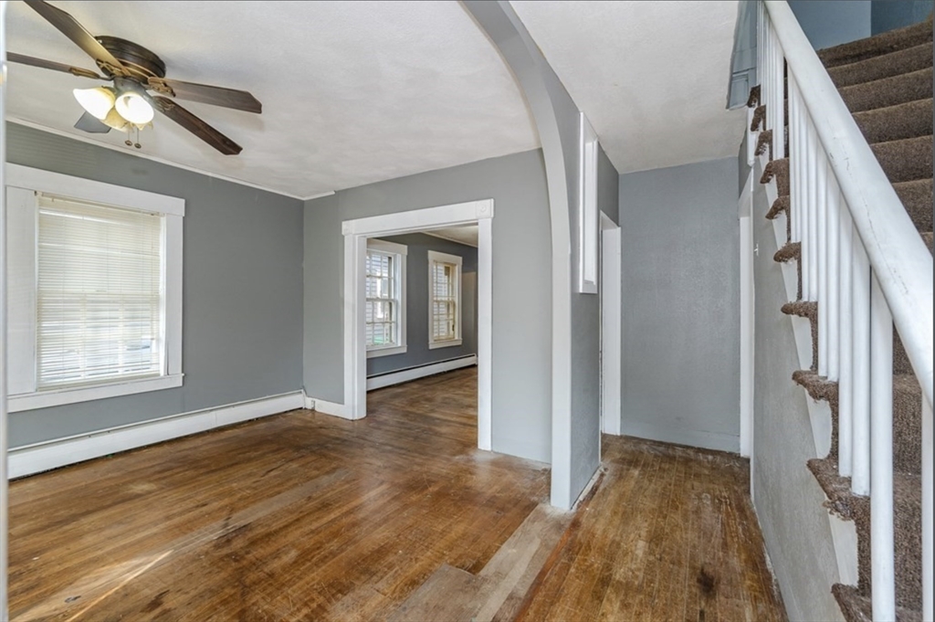 59 Fulton St, Lowell