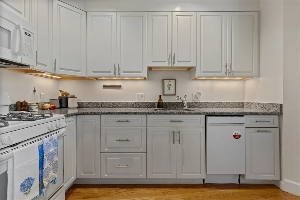 13 Harvard, Charlestown