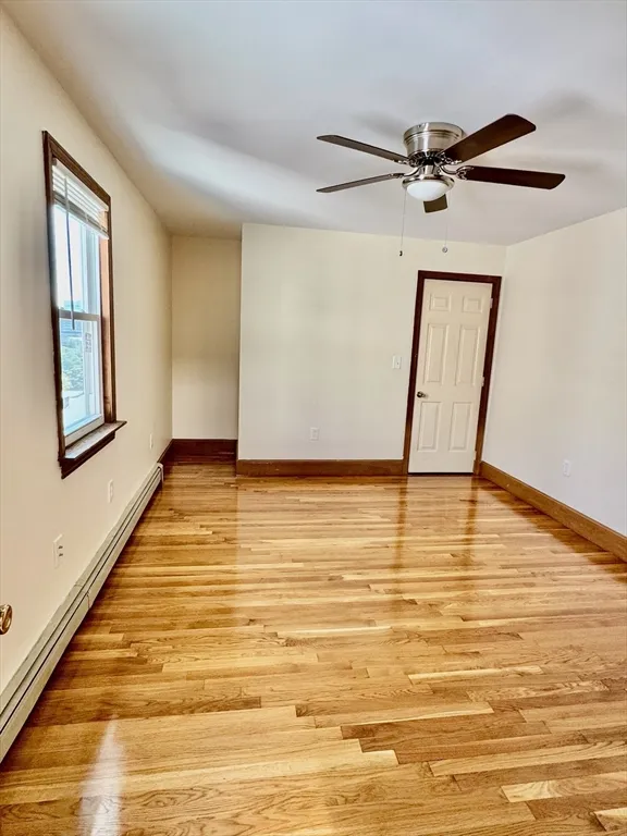 366 Bunker Hill St, Medford Street / The Neck
