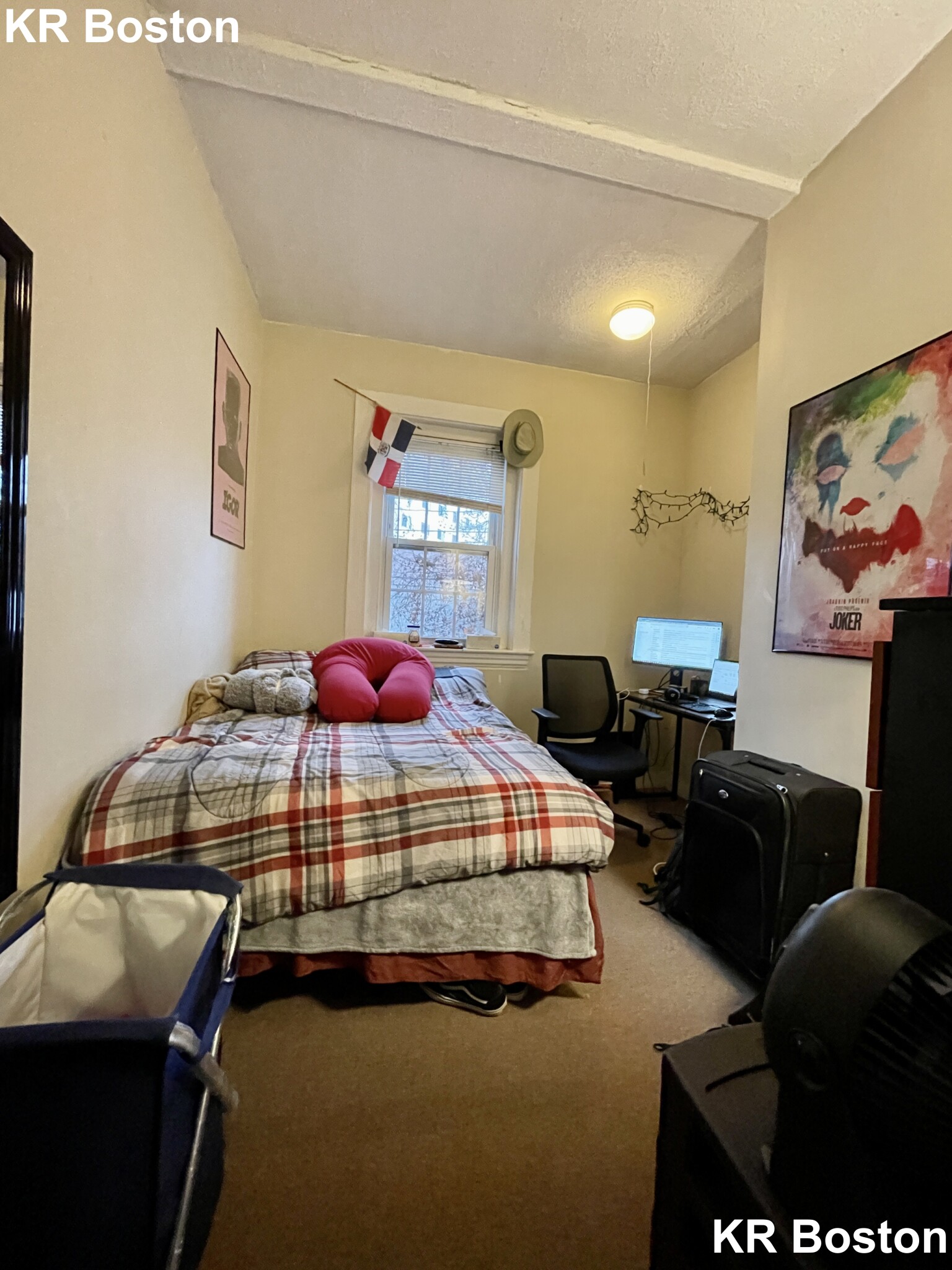 3 bed, 1 bath apartment for rent at 184 Naples Rd Unit 1, Coolidge Corner — photo 1 of 6