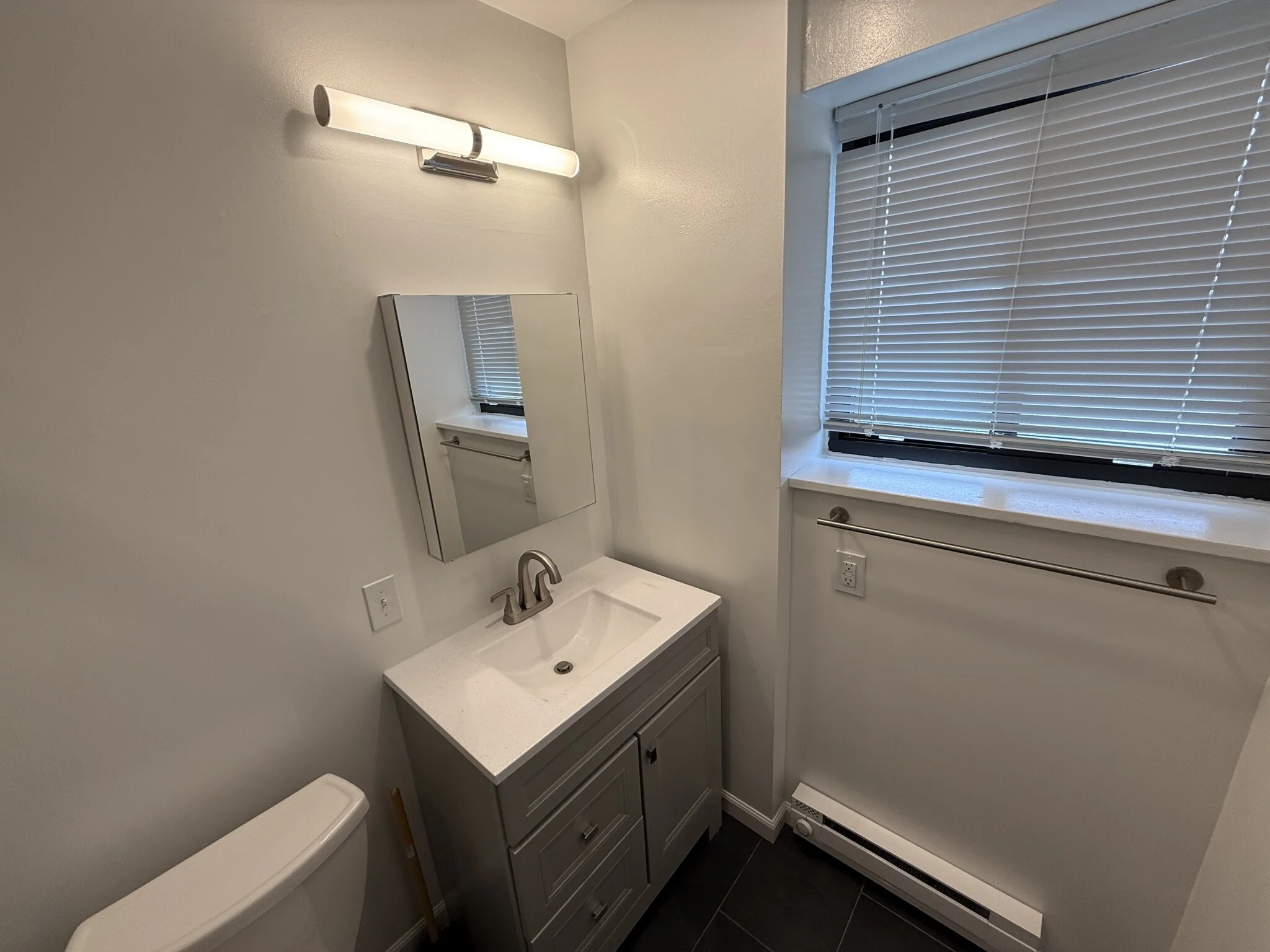 320 Hammond Pond Pkwy, Chestnut Hill