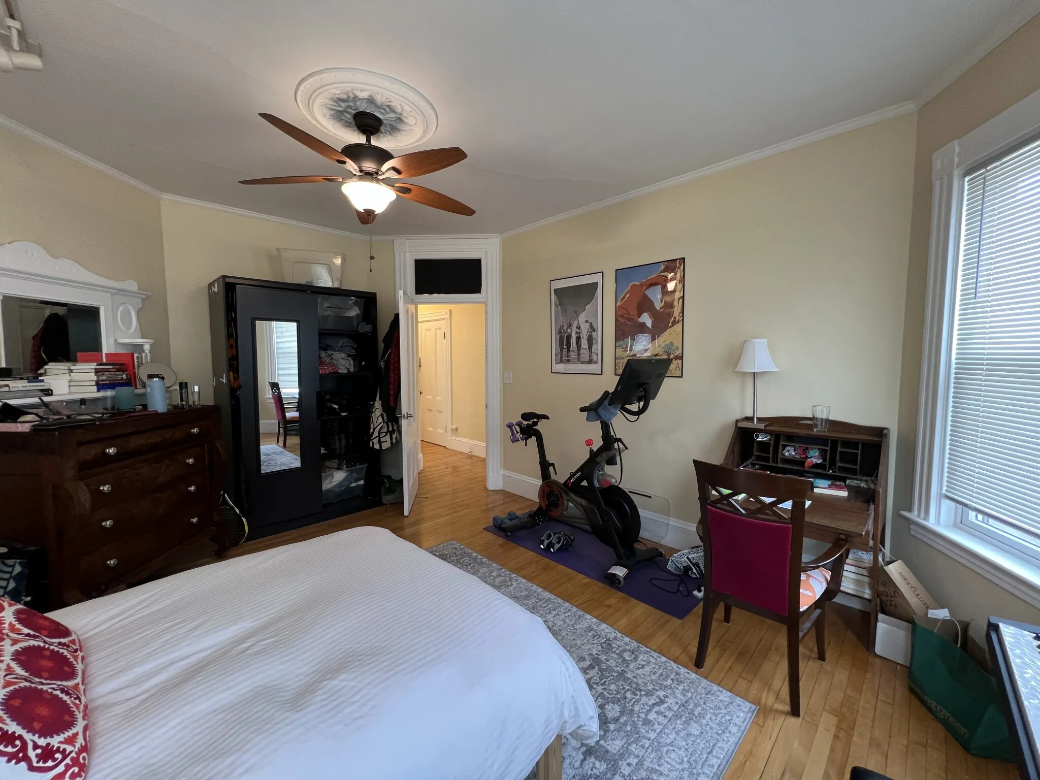 176 Elm St, North Cambridge