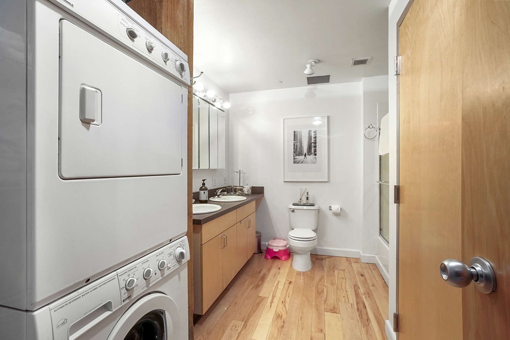 21 Wormwood St, South Boston