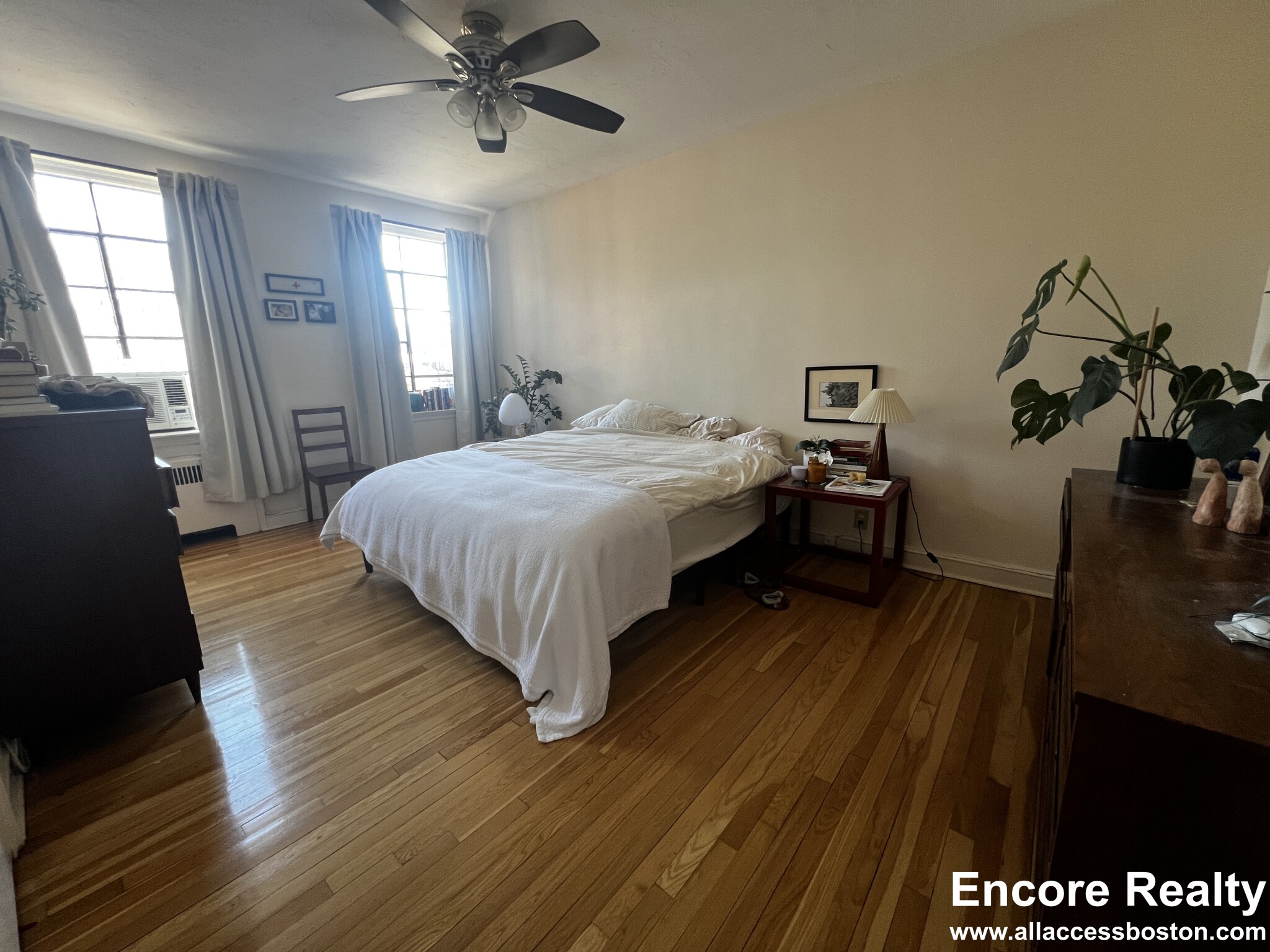 95 Longwood Ave, Coolidge Corner