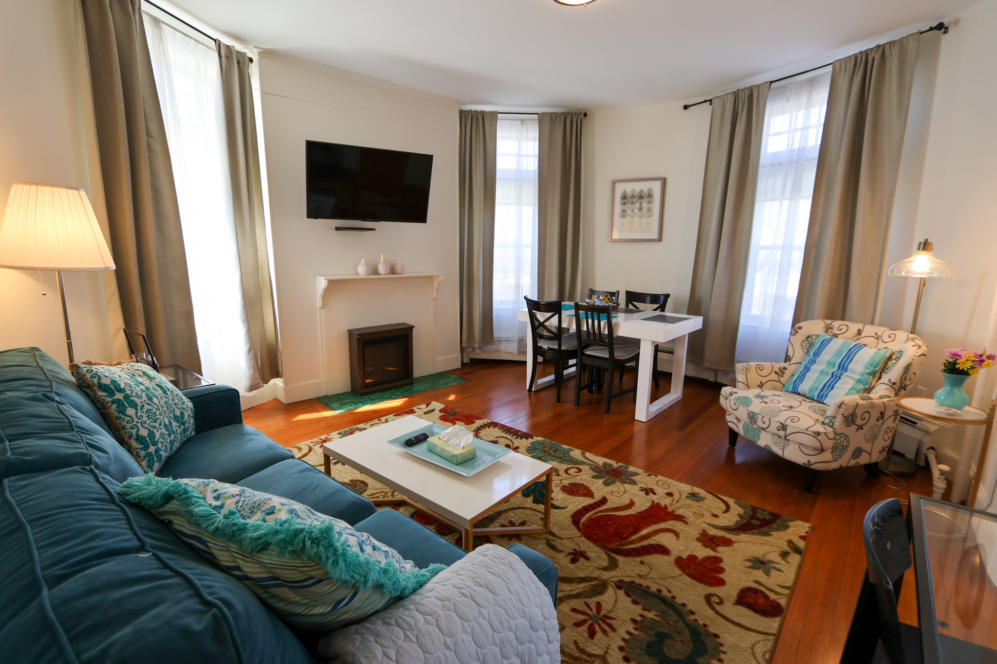 1 bed, 1 bath apartment for rent at 1871 Beacon St Unit 3,, Chestnut Hill — photo 2 of 6