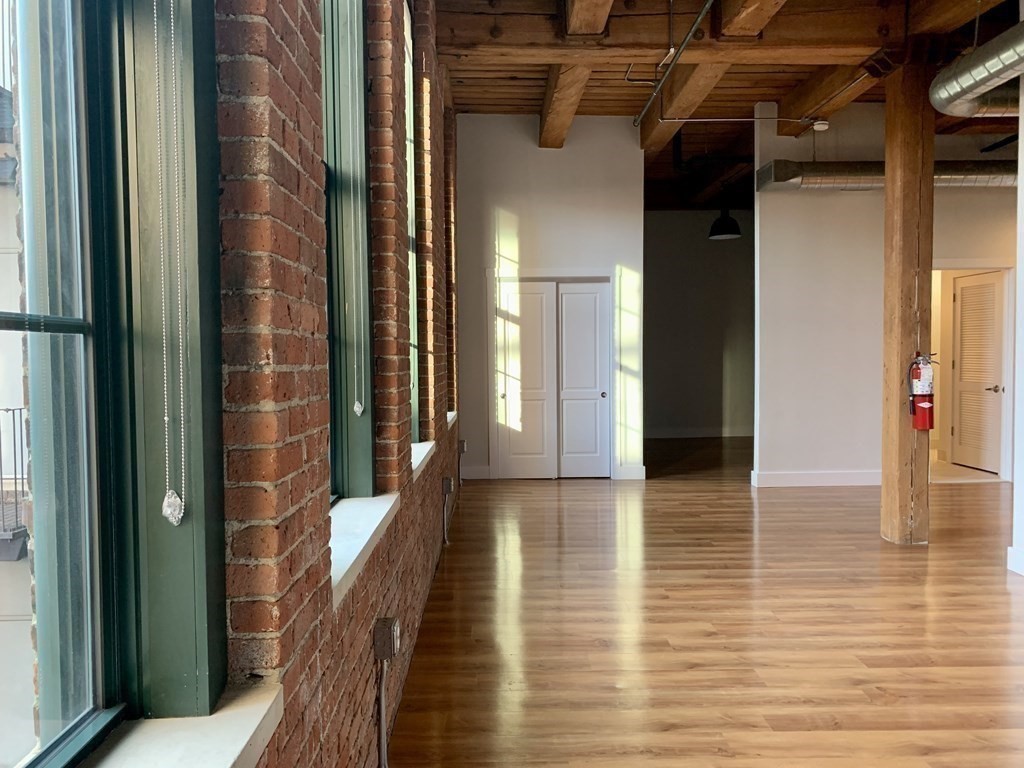 49 Melcher, South Boston