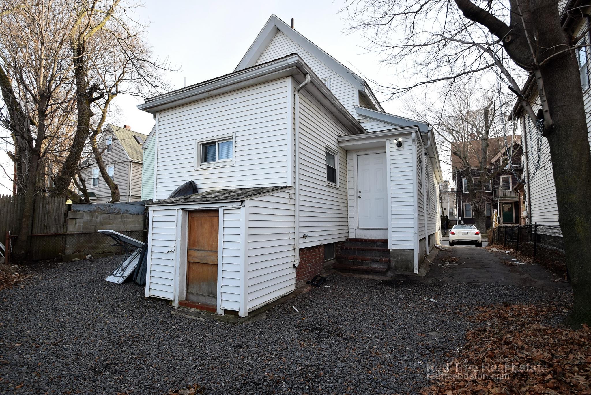 6 bed, 3 bath apartment for rent at 44 Pratt St, Allston — photo 26 of 26