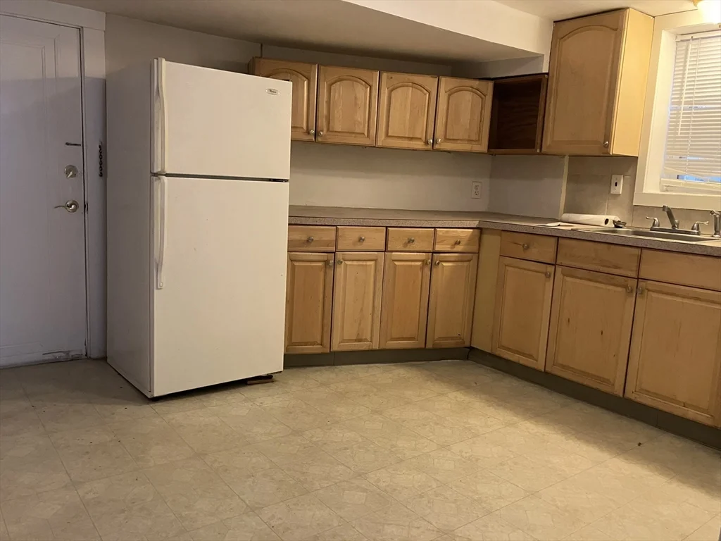 211 Saint Paul St, Brookline