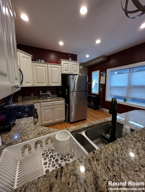 127 Cottage St, East Boston