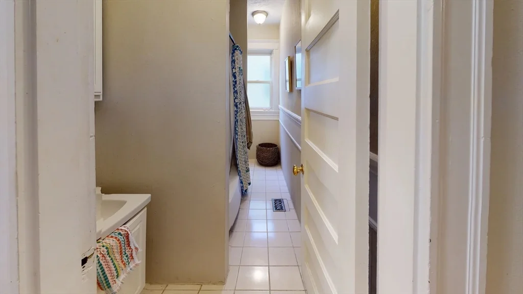 295-297 Washington St, Quincy