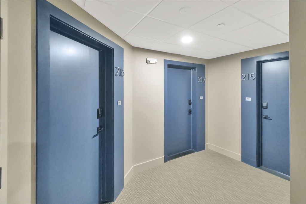 1000 Washington St, Dedham