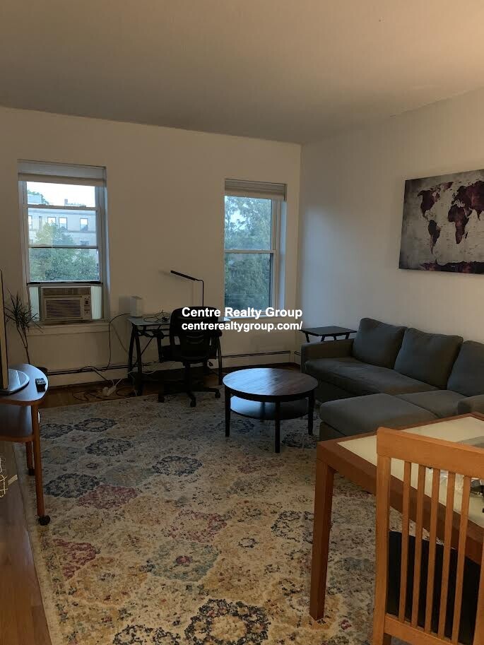 1 bed, 1 bath apartment for rent at 1880 Commonwealth Ave Unit 9, Brighton — photo 5 of 8