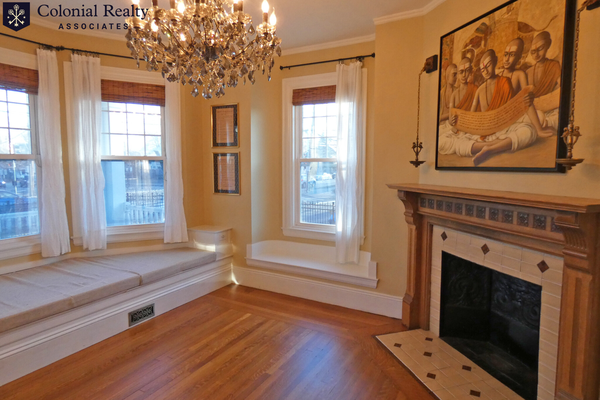 114 Walnut St, Newtonville