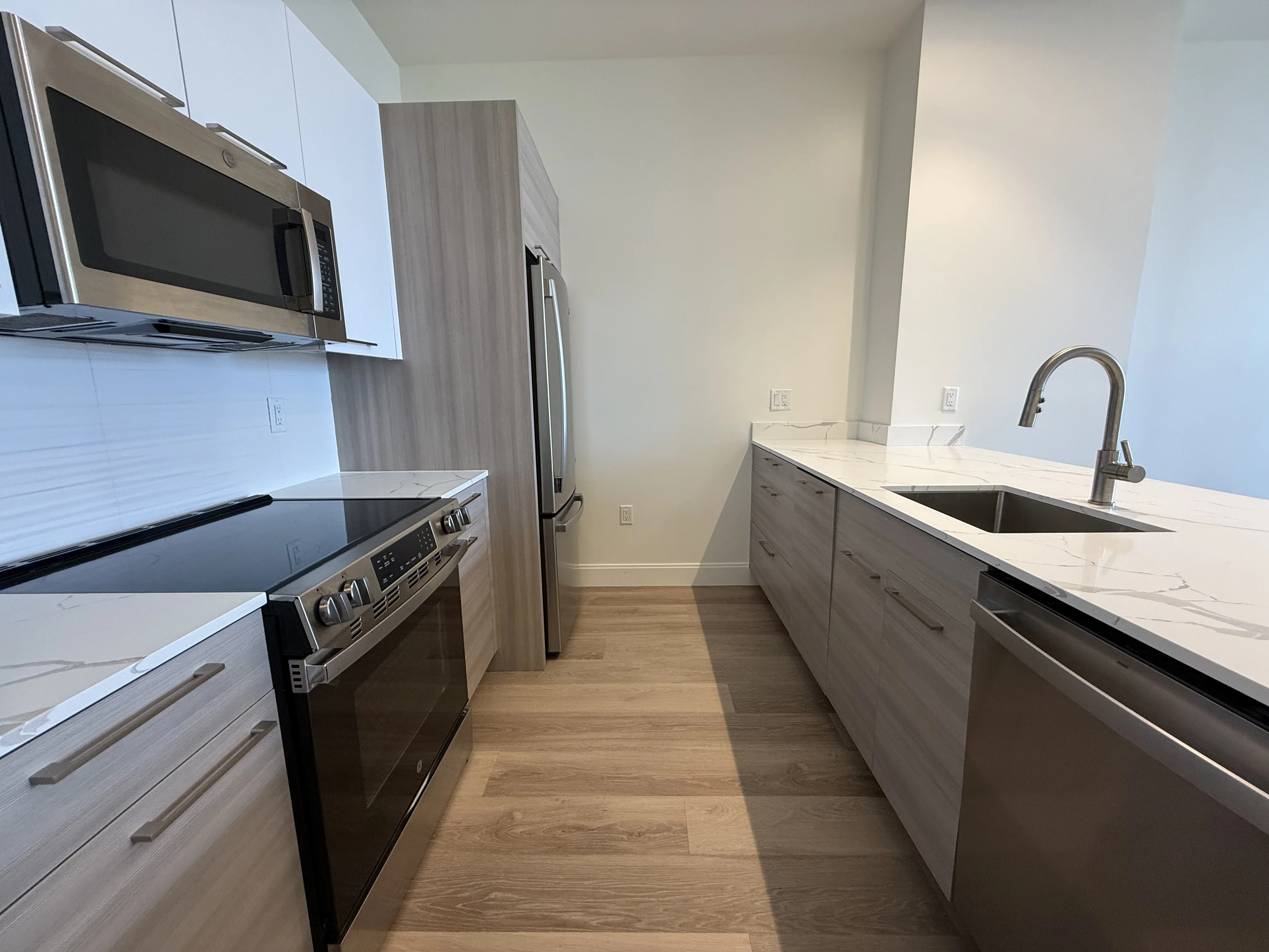 1079 Commonwealth Ave, Allston