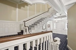 244 Beacon St, Back Bay