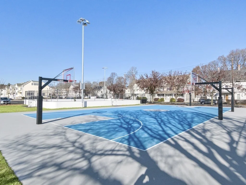 180 River St, Waltham