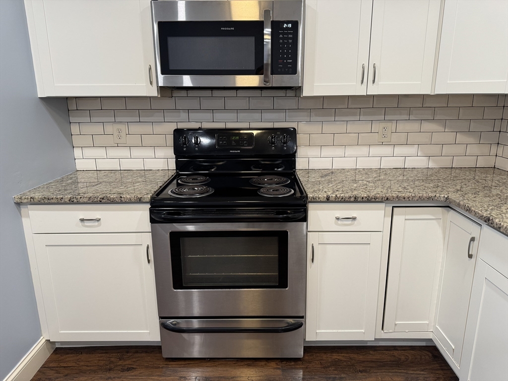 250 Nesmith St, Belvidere