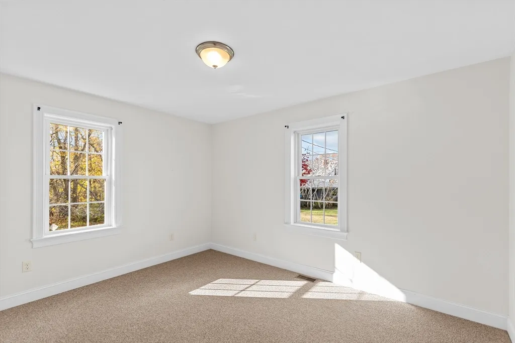 130-R Billington St, Plymouth