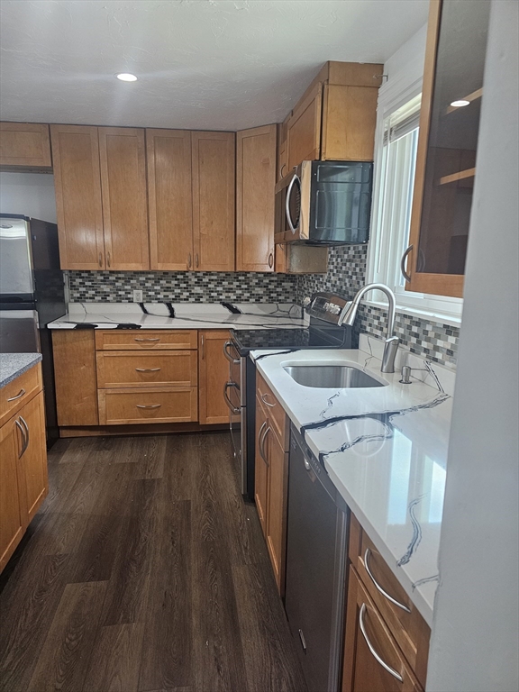 304 Wood Ave, Hyde Park