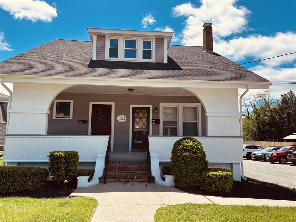 424 E Central St, Franklin