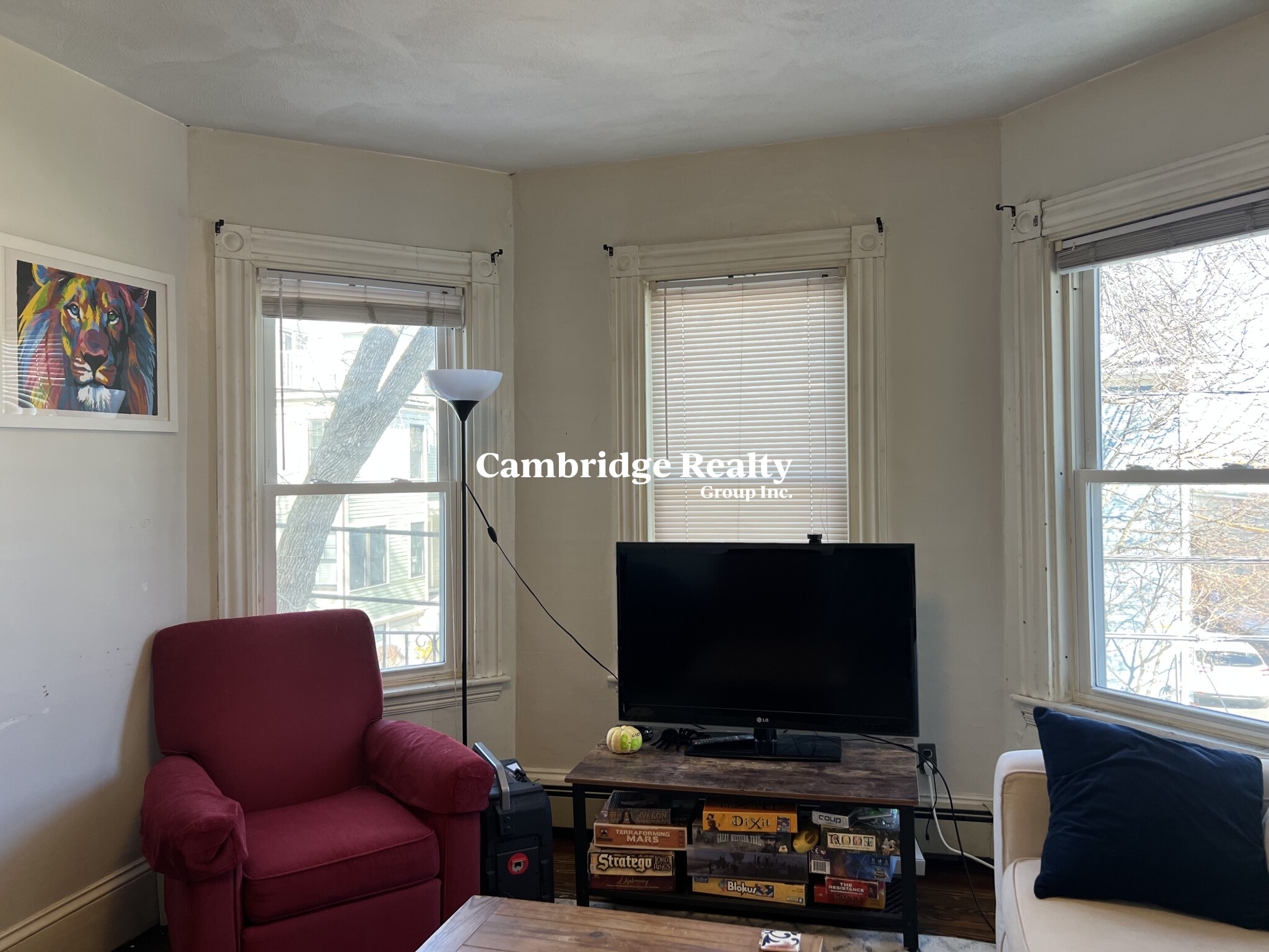16 Valentine St, Cambridgeport