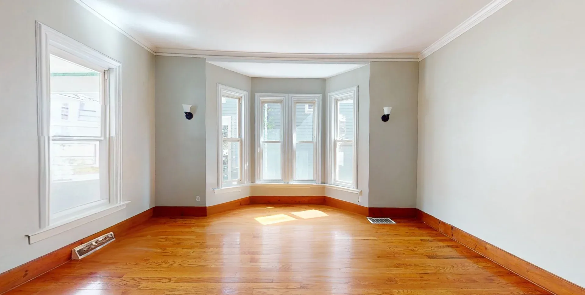 20-22 Holmes St, Malden