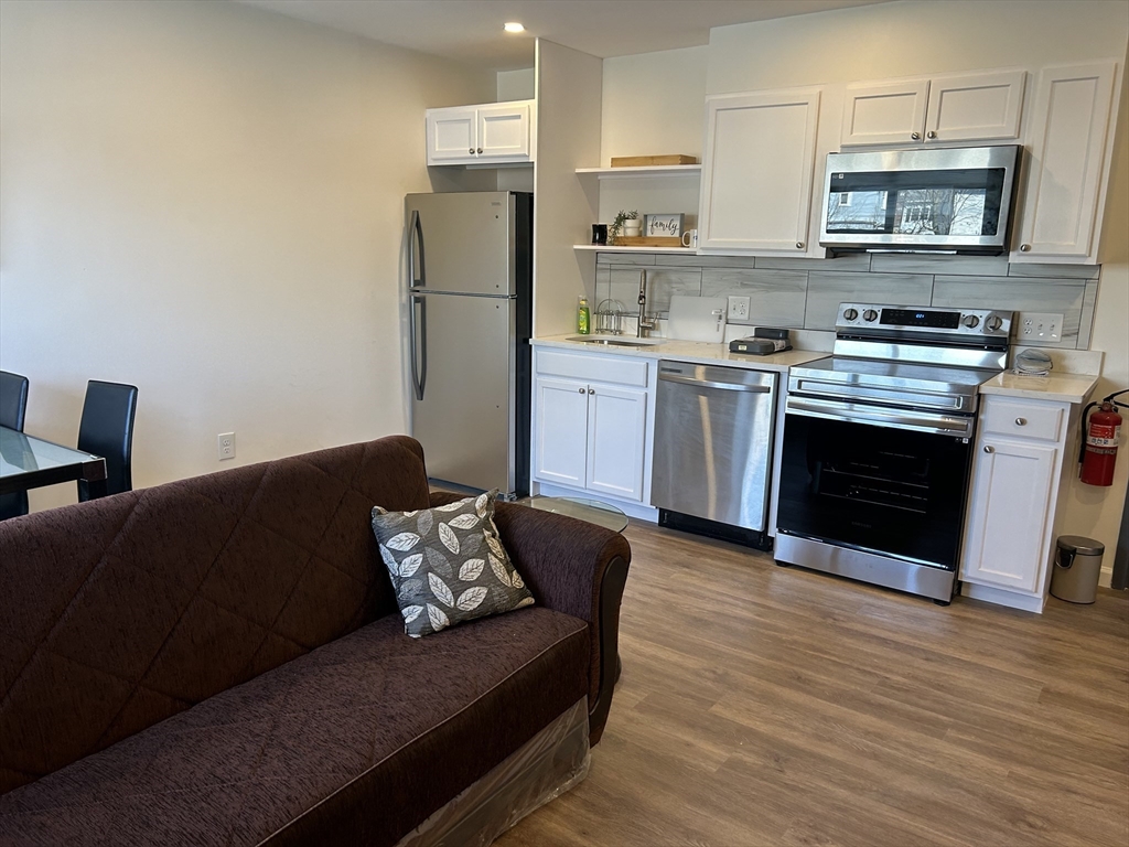 64 Salem St, Medford