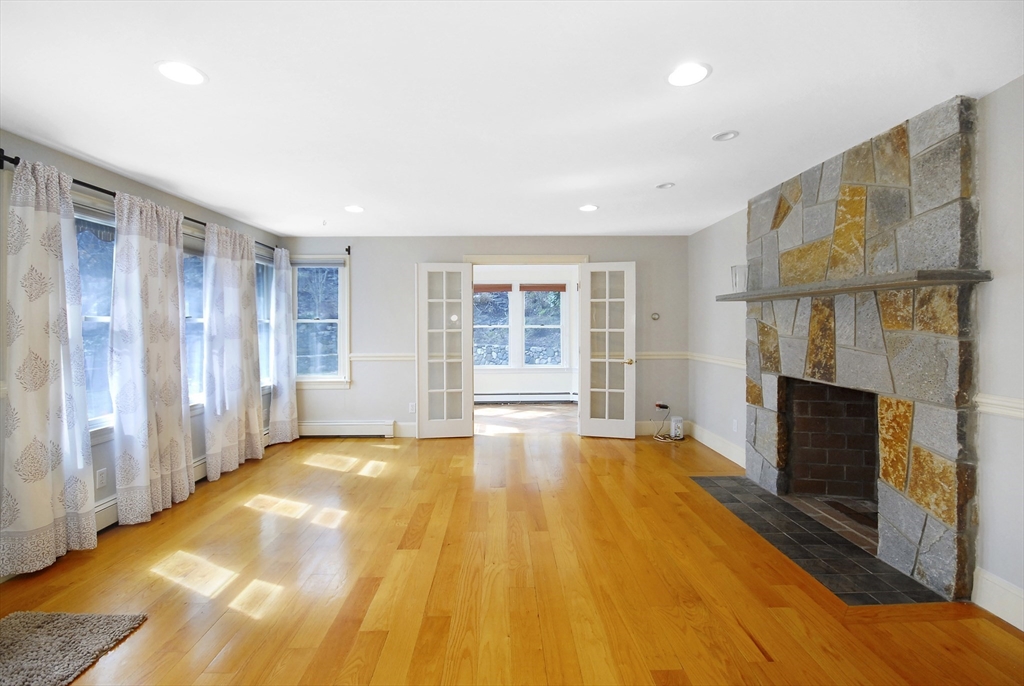 20 Blossom St, Lexington