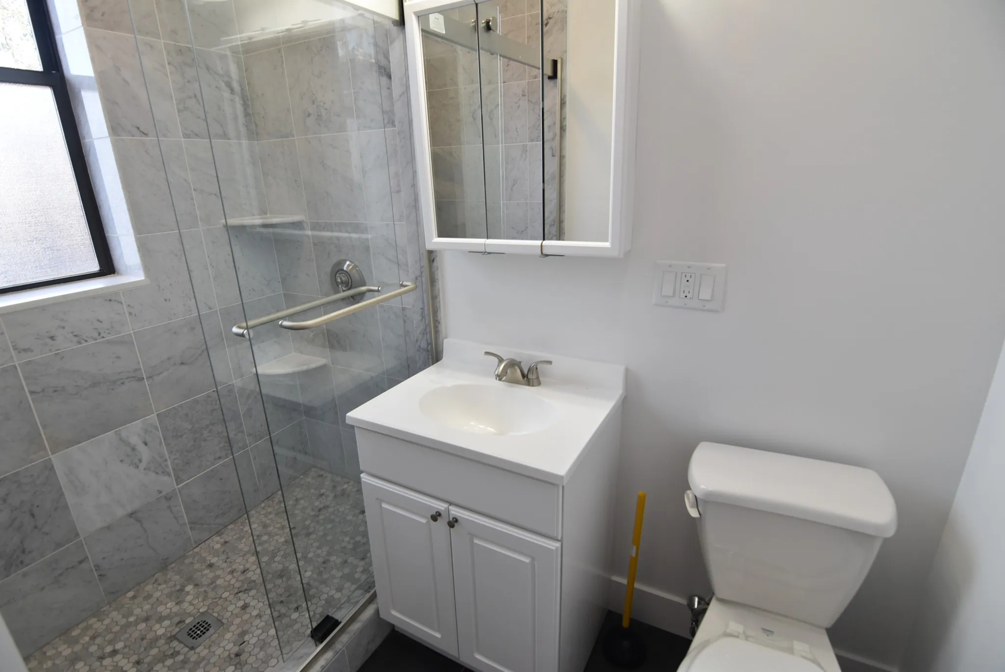 11 Queensberry St, Fenway