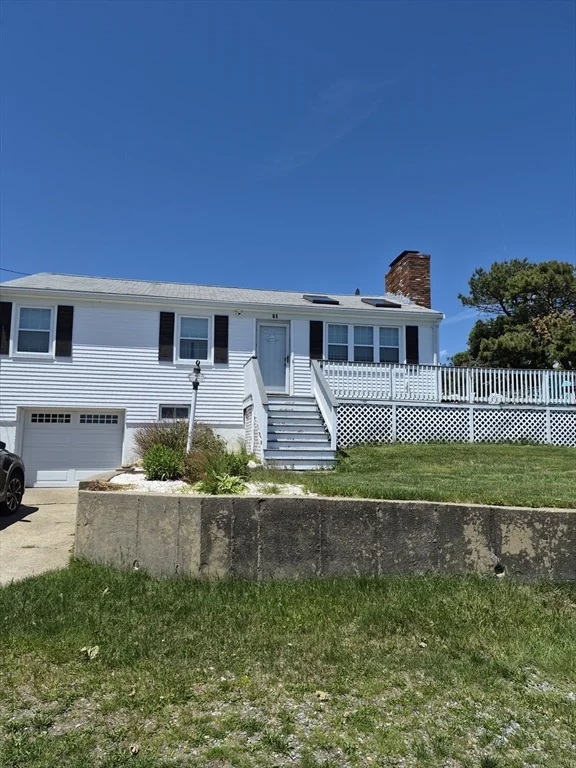 61 Hilltop Ave, Plymouth