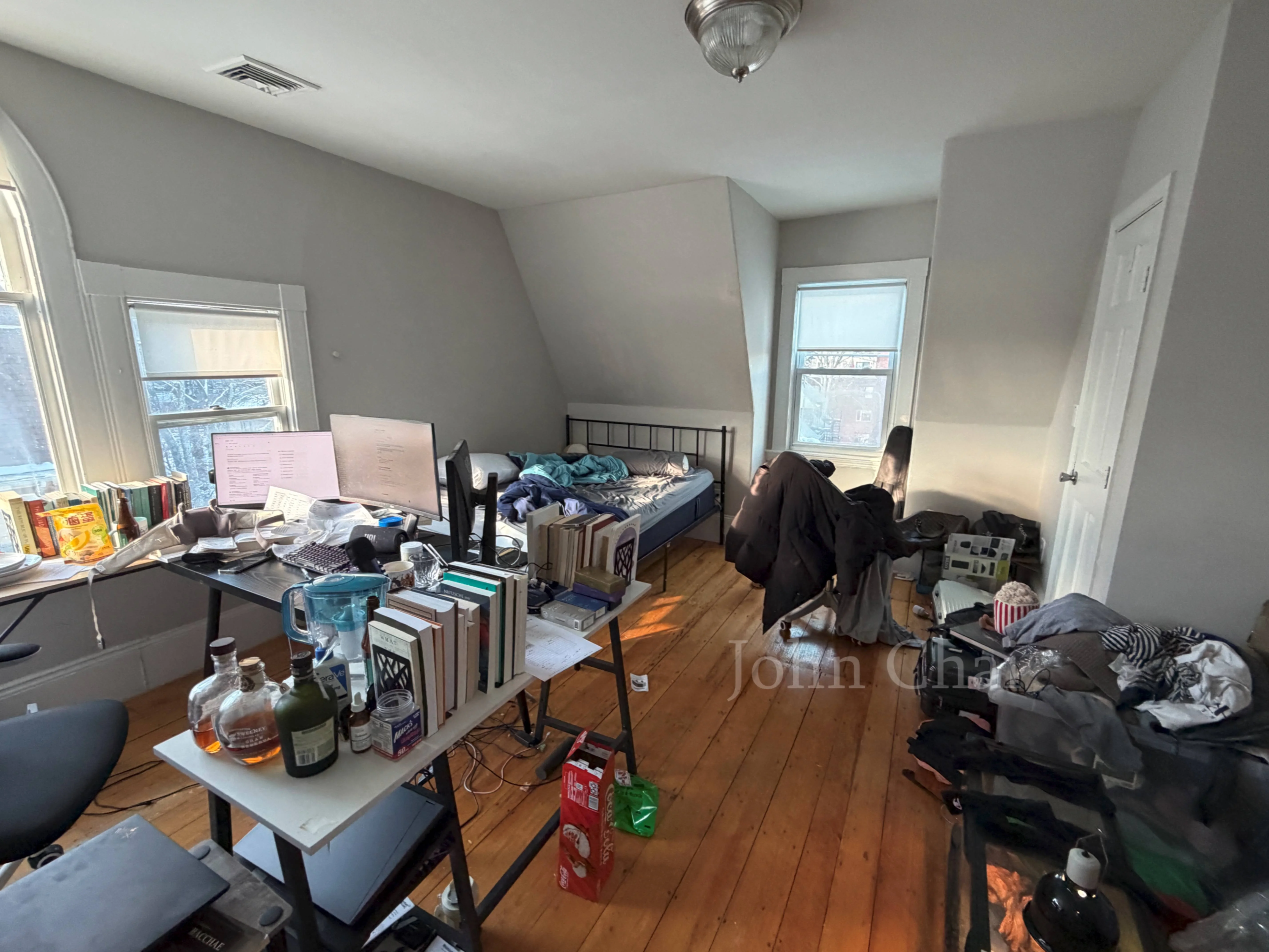 19 Braemore Rd, Brighton