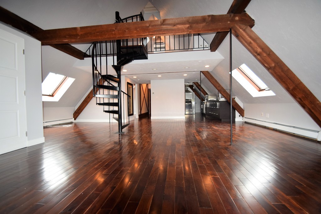 444 Western Ave, Brighton